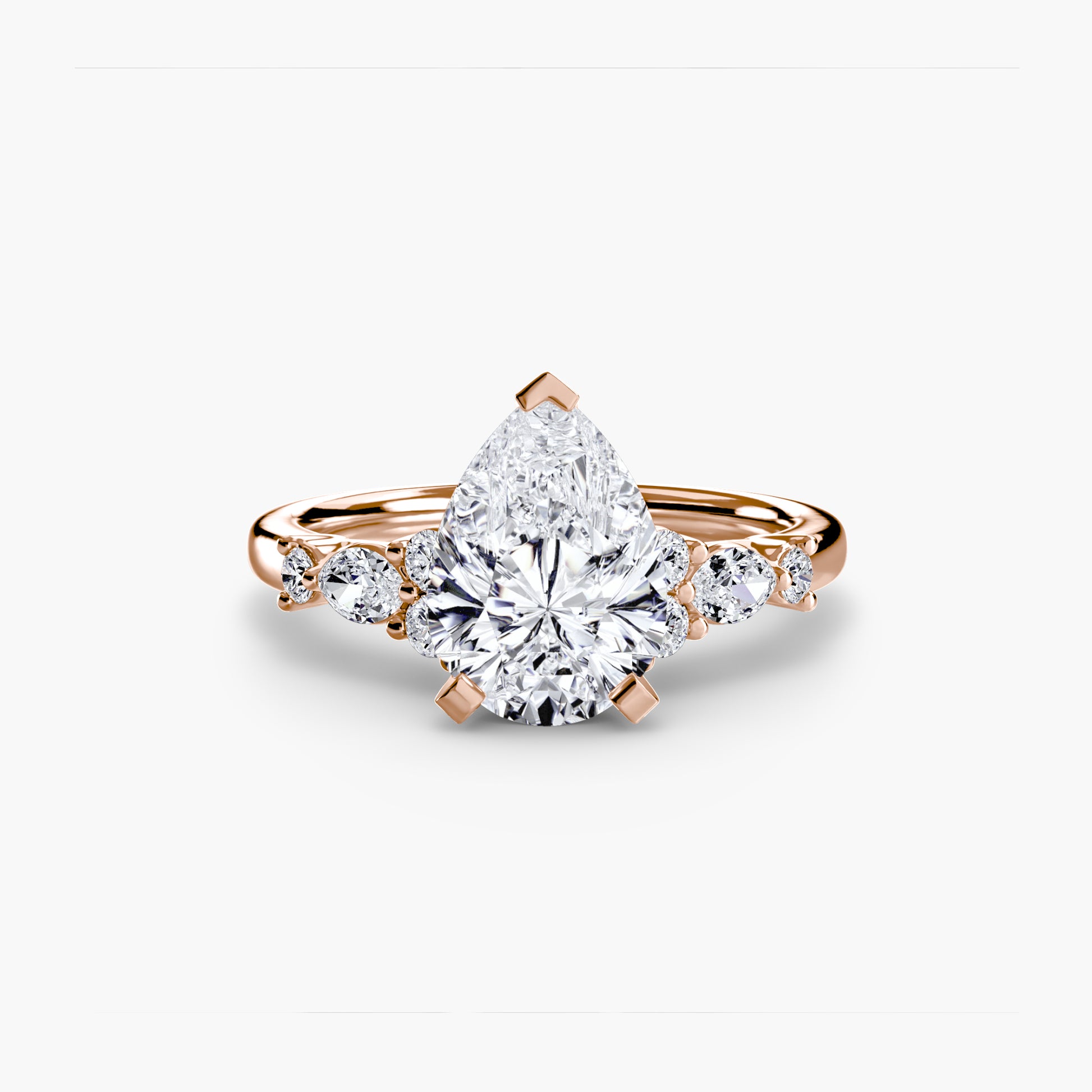 Le Solitaire Accent Floral