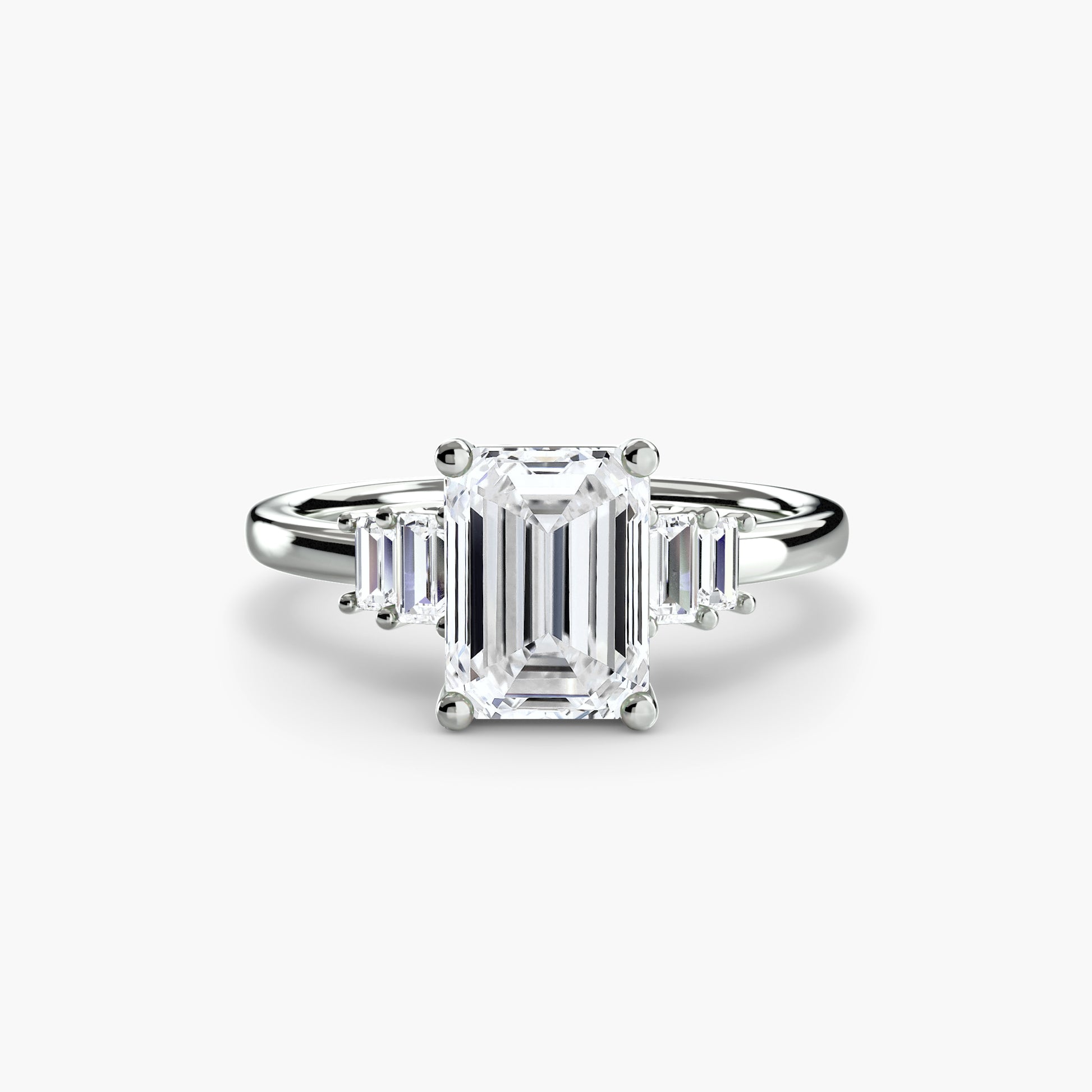Solitaire accent baguette