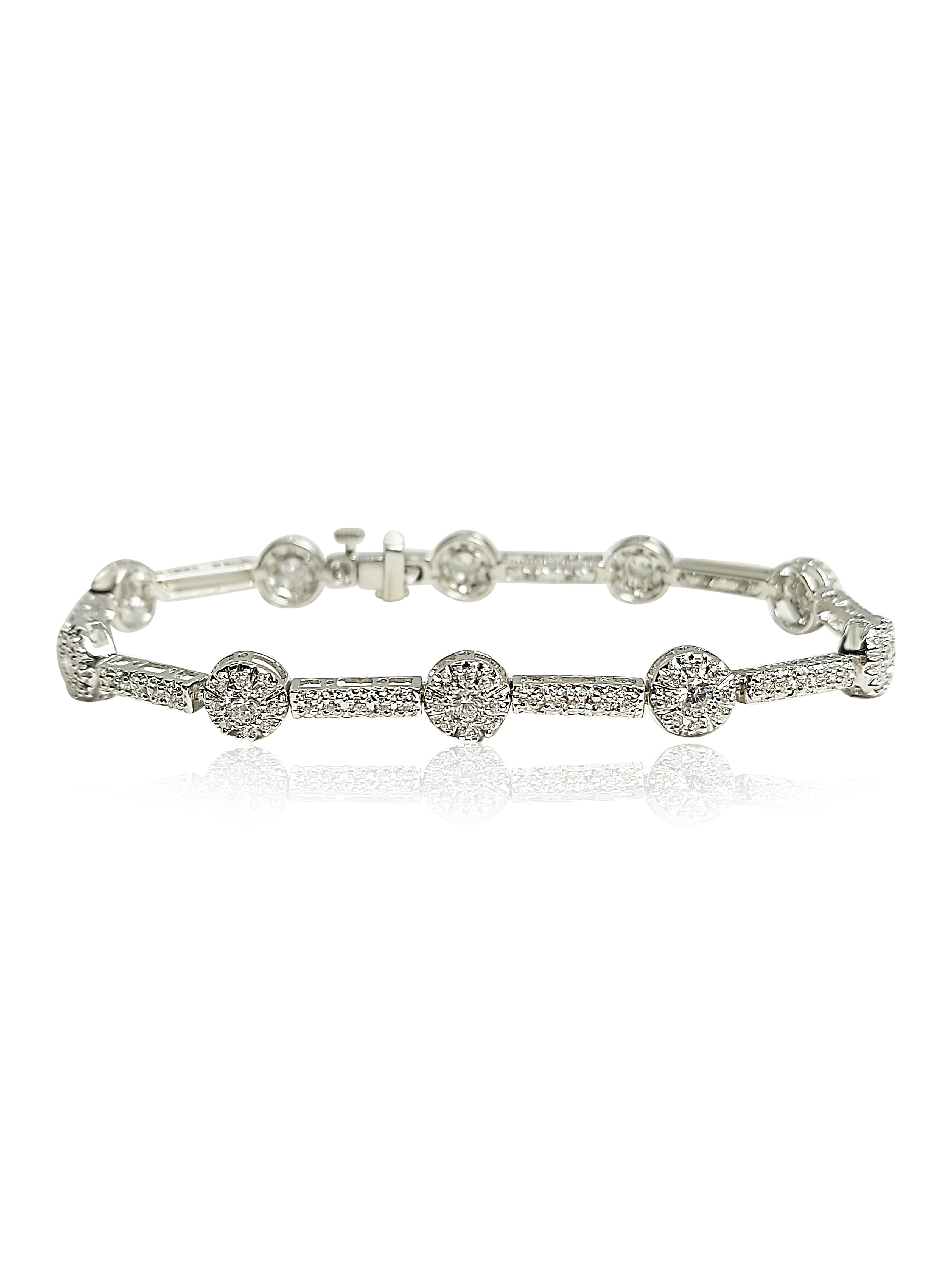 14k White Gold Bracelet, Cubic stones, round shape 7mm width, link 3mm width, 13.2 gram