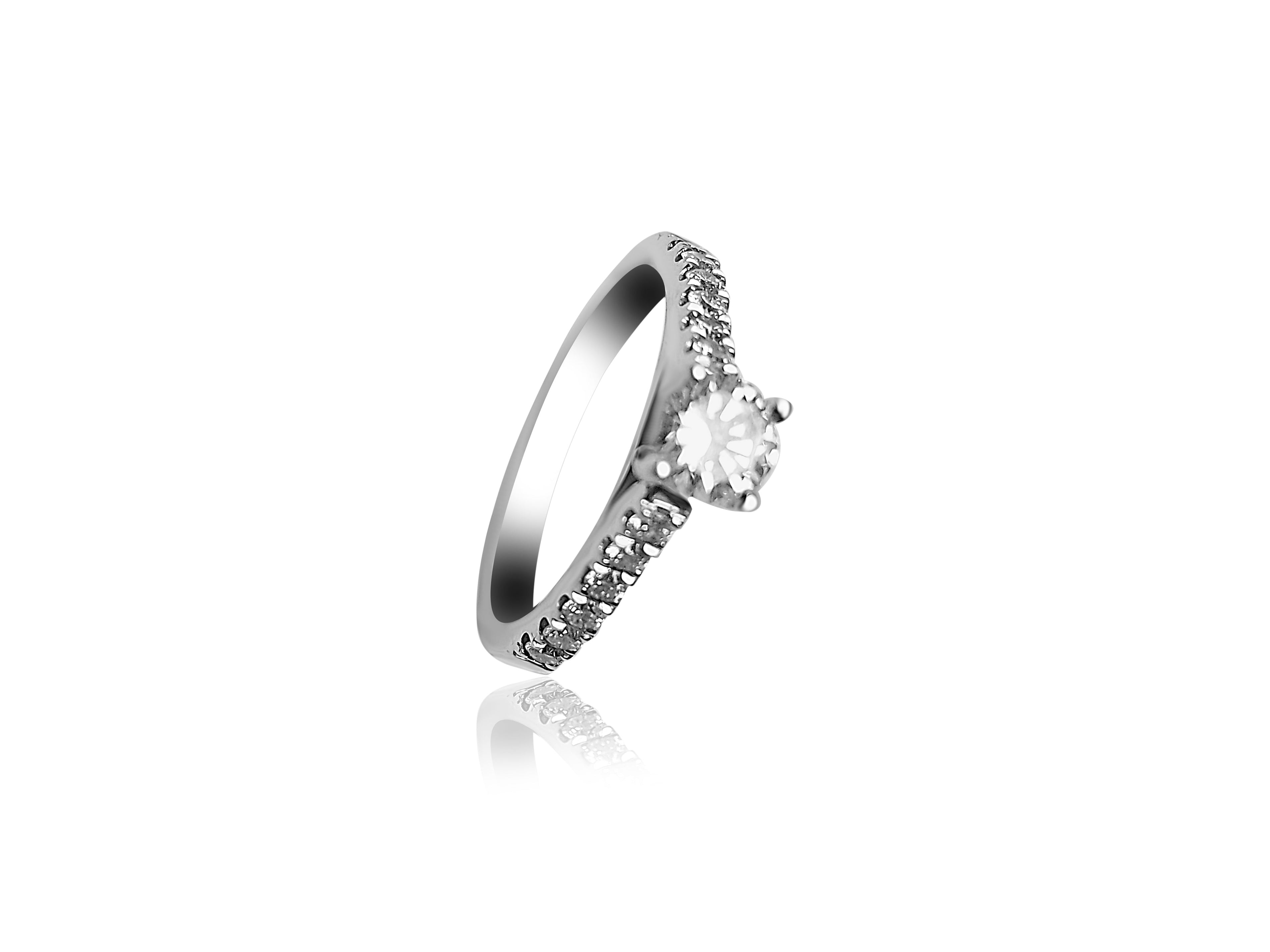 Bague de fiançailles pavée avec diamants ronds de 0,81 carat