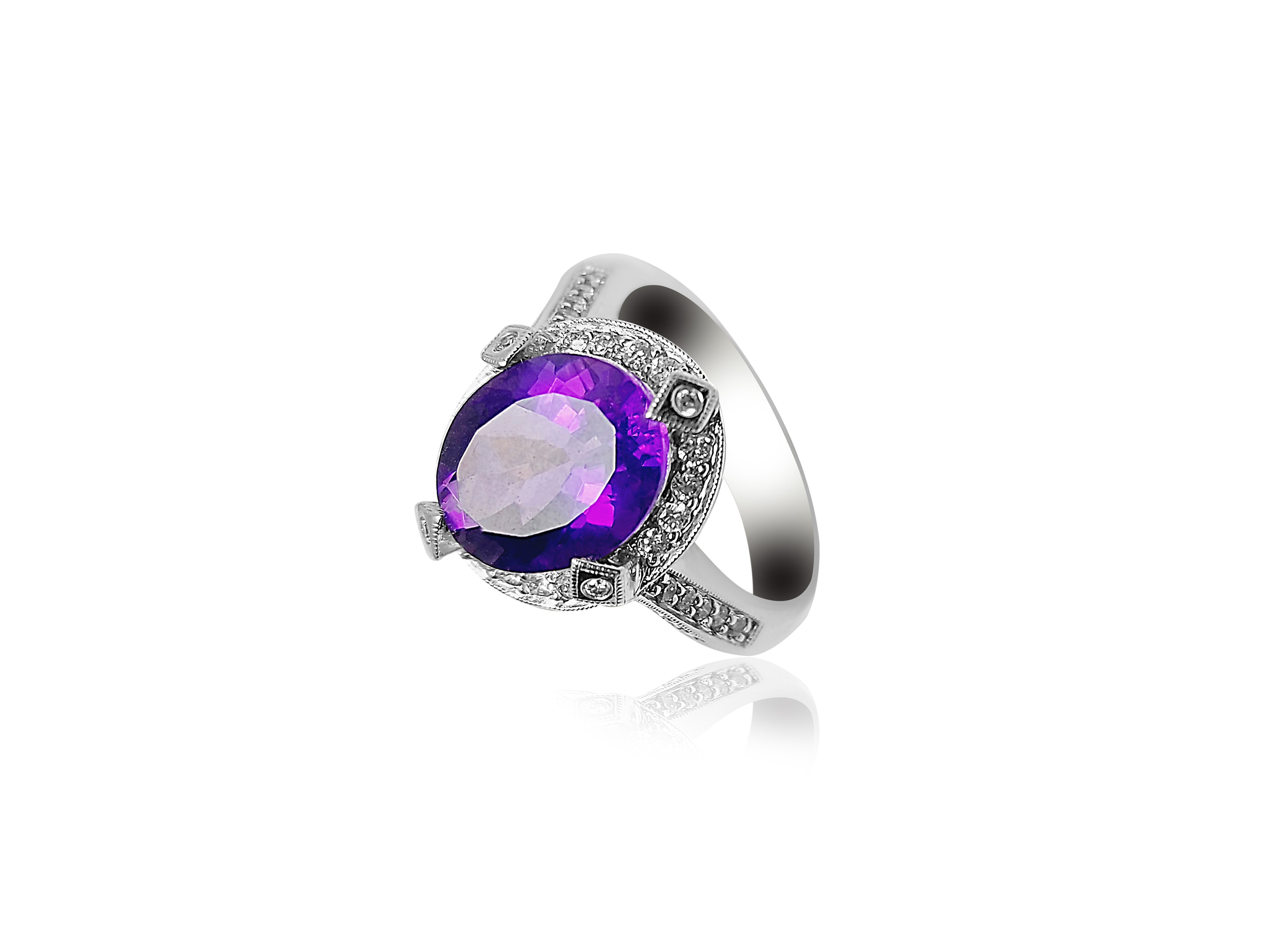 Bague de naissance en améthyste et diamants