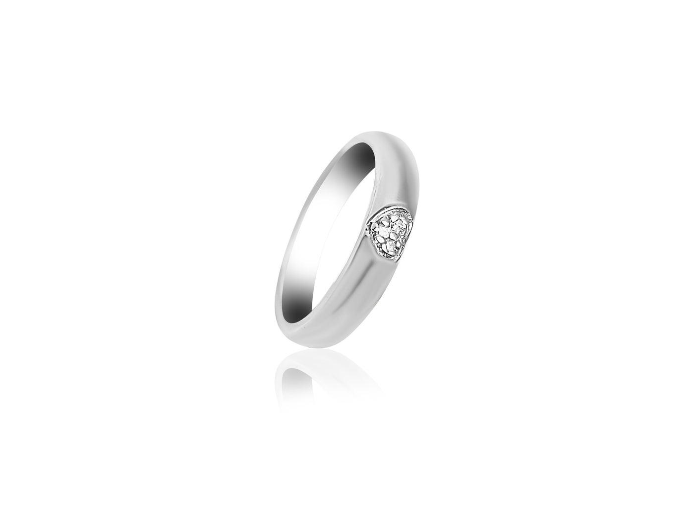 Wedding Ring with Heart Diamond