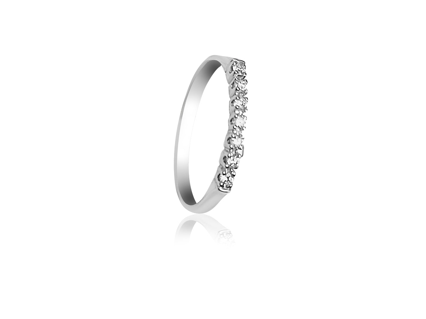 Half Eternity Wedding Ring with seven Round cut Diamonds