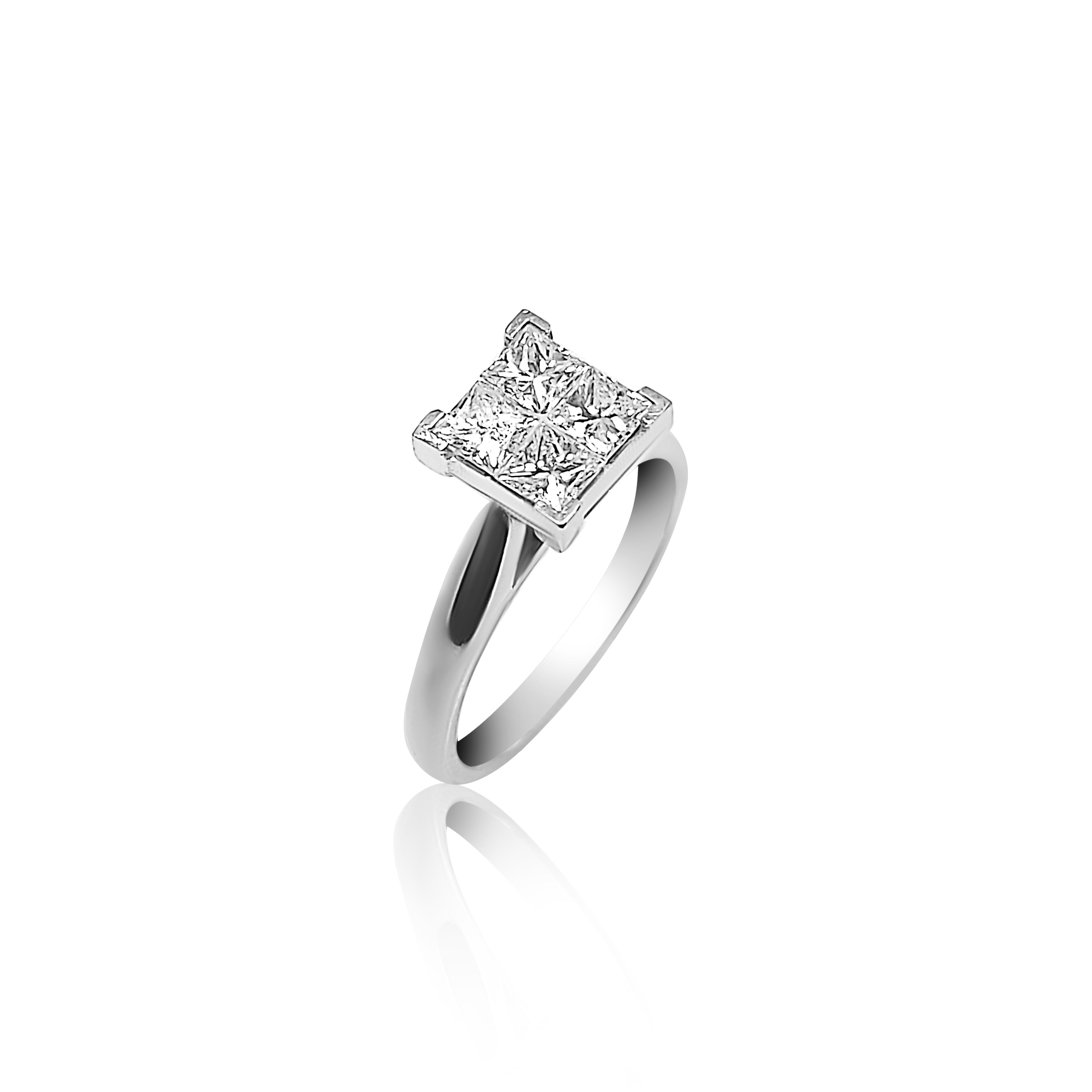 Titled 18k white gold engagement ring with 1ct diamond