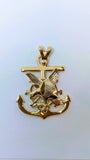 Pendentif croix ancre et faucon en or