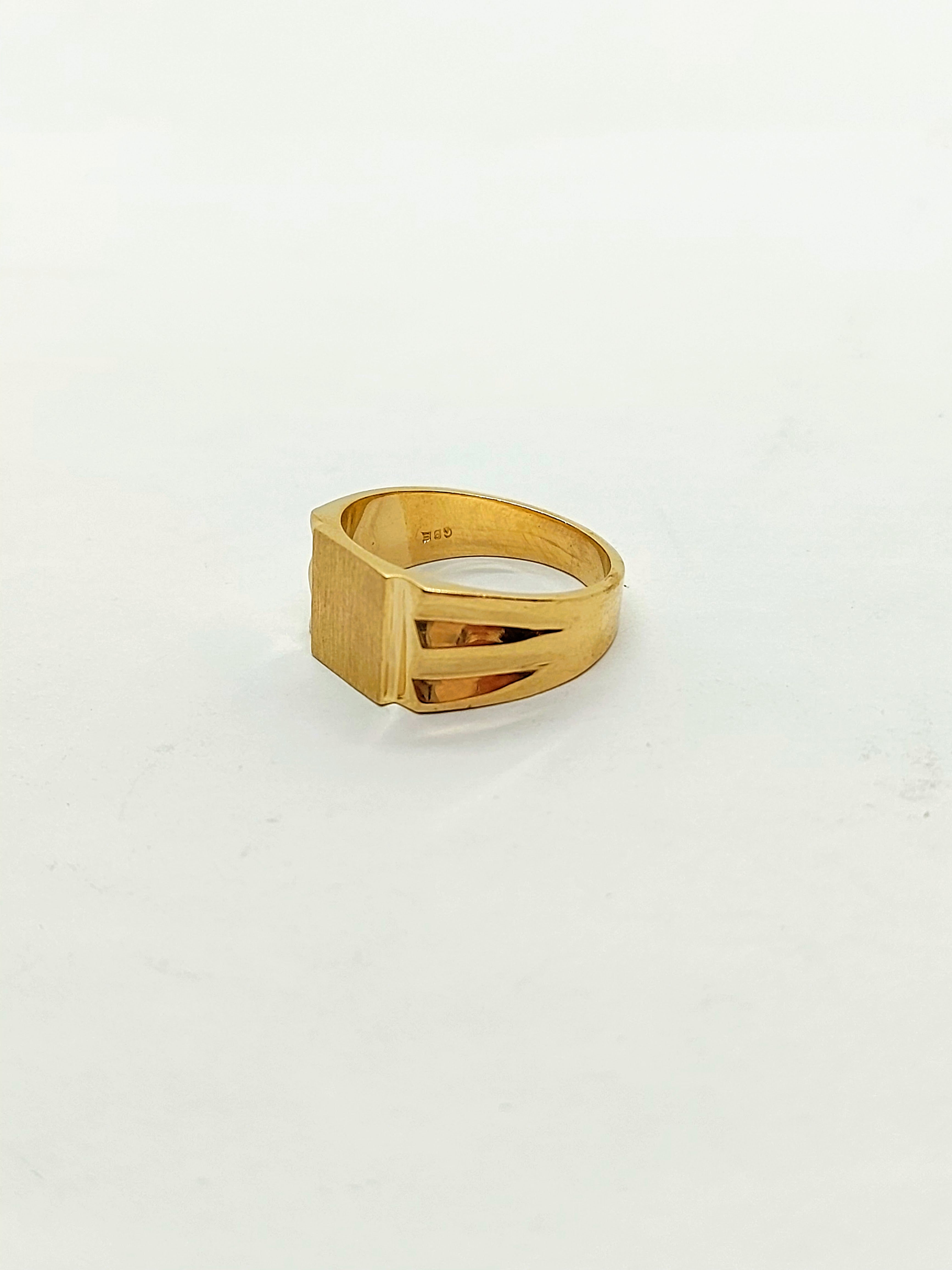 Gold simple men's ring