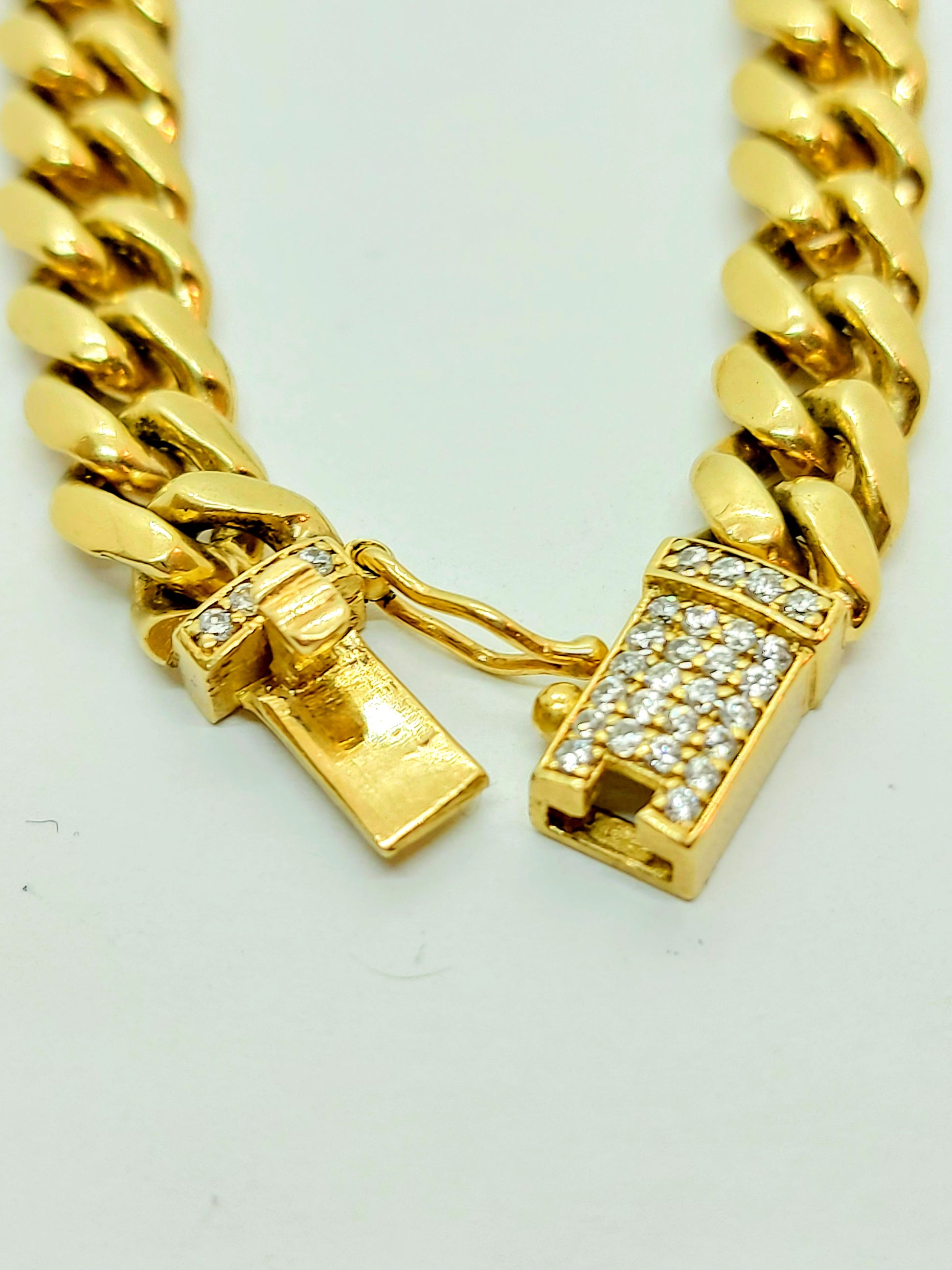 Customize your 7mm Cuban Bracelet in 10k, 14k, 18k gold